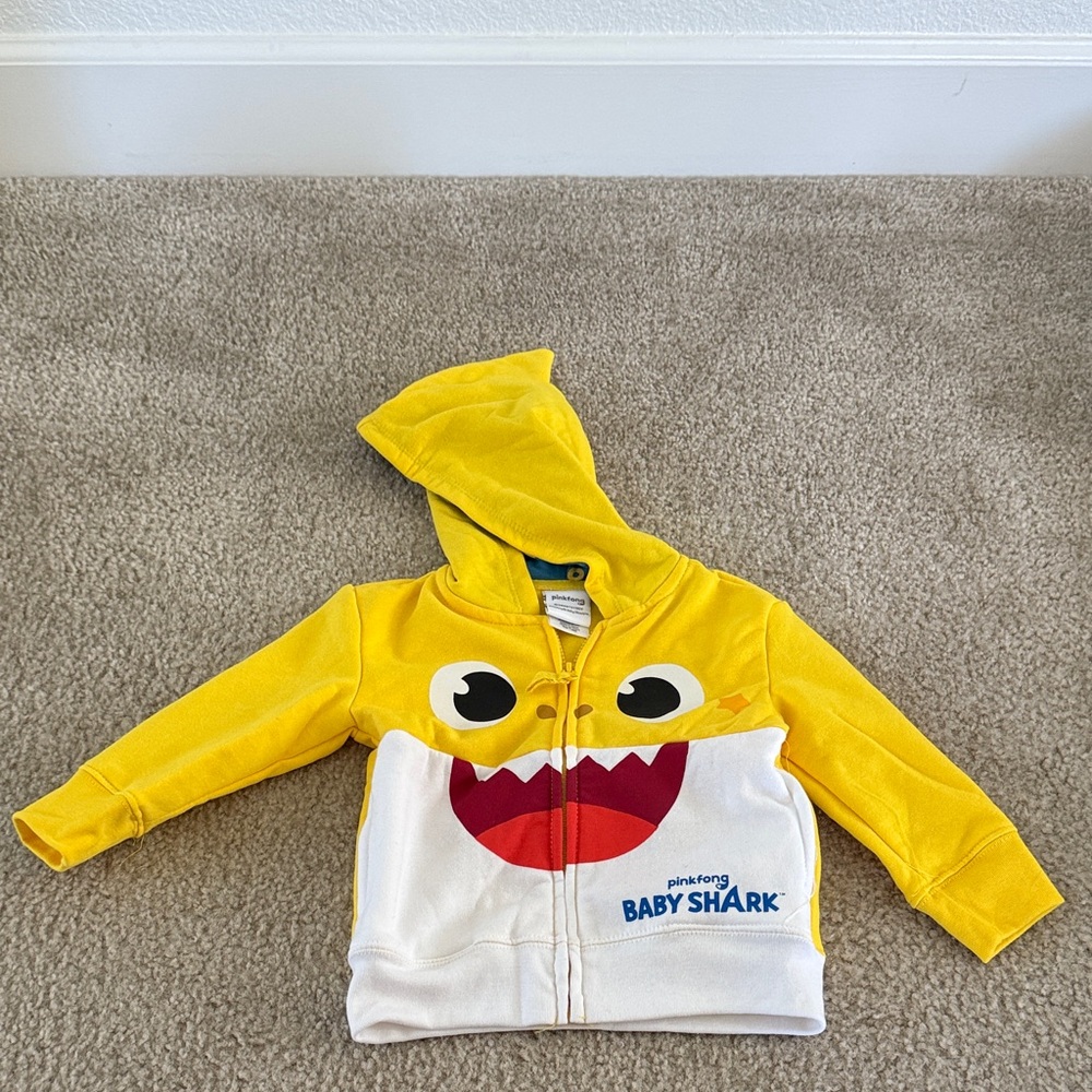 Pinkfong Baby Shark Kids Yellow Hoodie